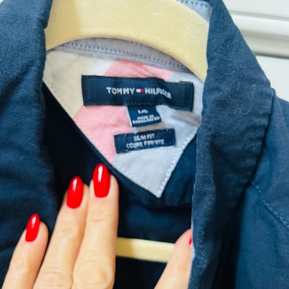 Tommy Hilfiger Men's Casual Shirt - Navy, White, Pink - Picture 3 of 4